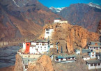 Tabo to Kaza via Dhankar (Approx. 50 km / 3–4 hours)